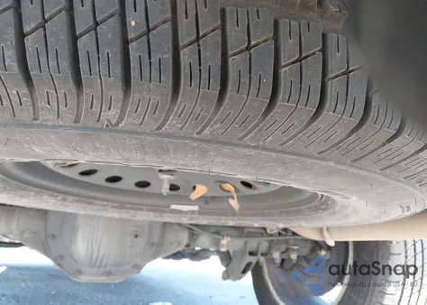 2015 Chevrolet Silverado 1500 1Lt z USA, uszkodzony, nr VIN 1GCRCREC9FZ353315